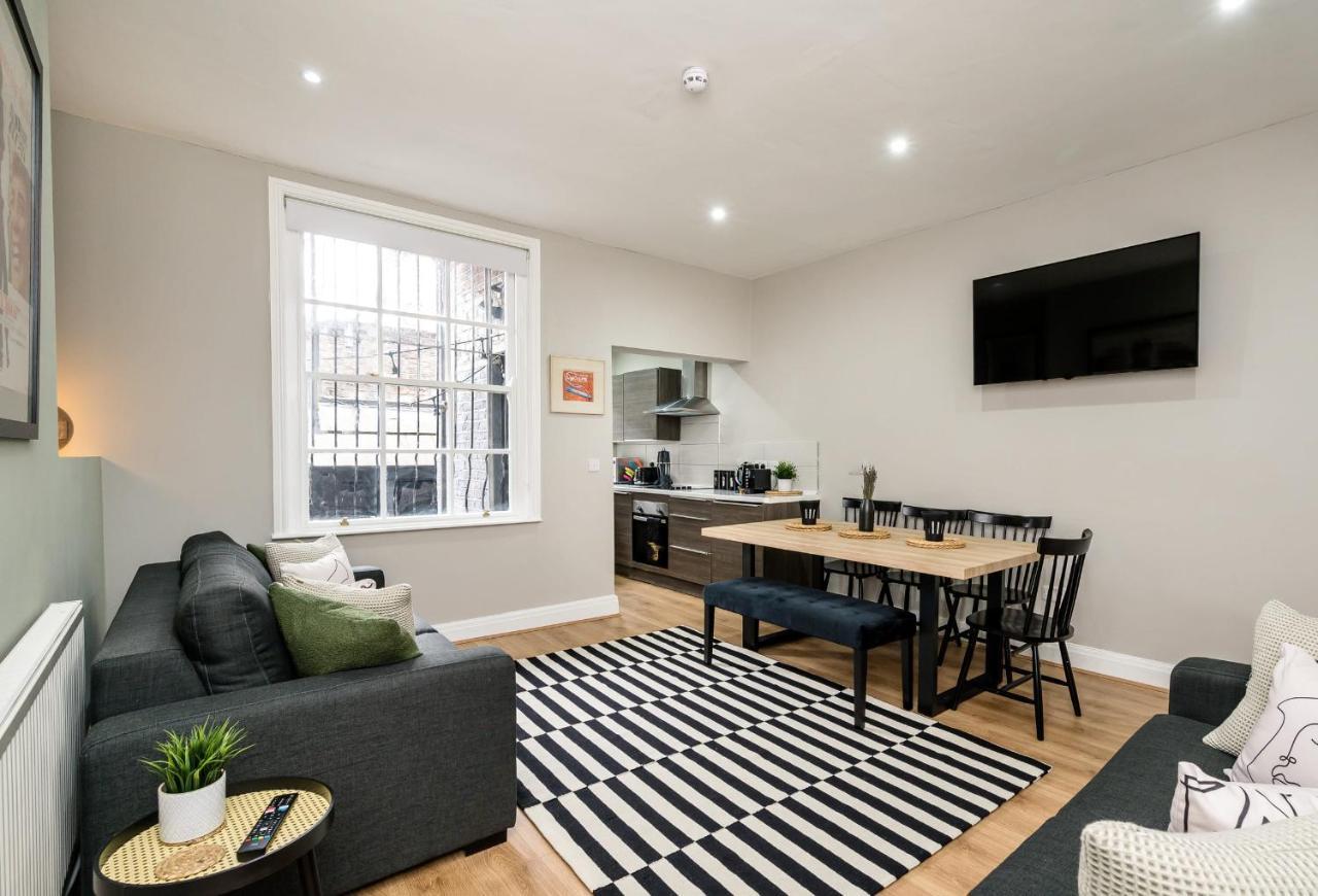 Holiday home Host & - Stunning Georgian Multi-unit Townhouse