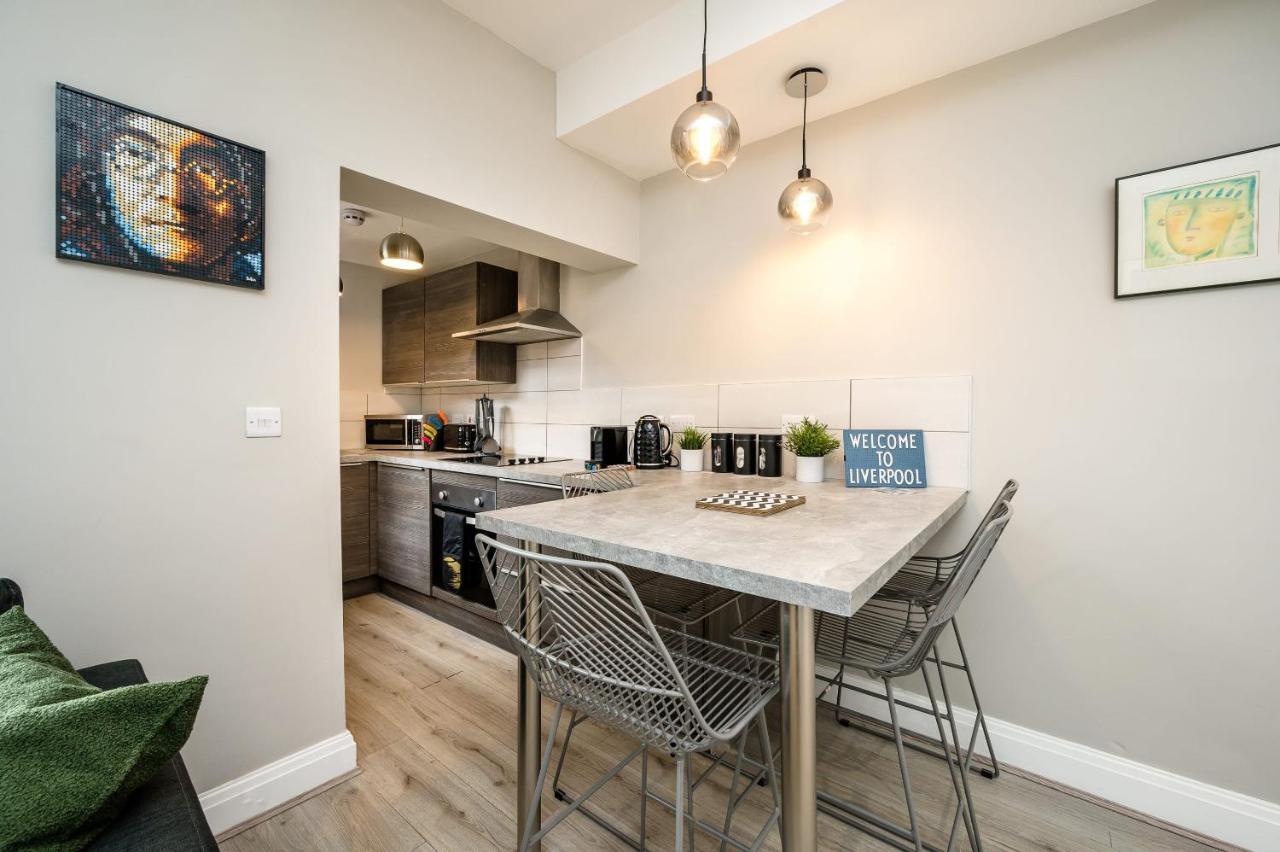 Host & - Stunning Georgian Multi-unit Townhouse Holiday home *